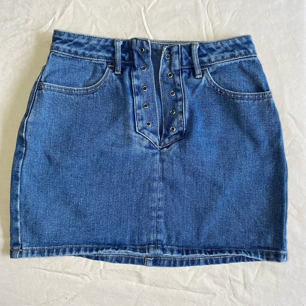 Pacsun denim mini skirt size 23